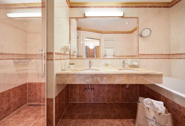 Suite im luxuriösen Hotel am See, Salzburger Land