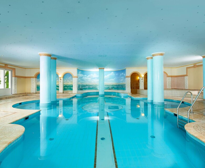 انطباعاتٌ من الفندق المُطل على البحيرة ☚ زيلامسي 