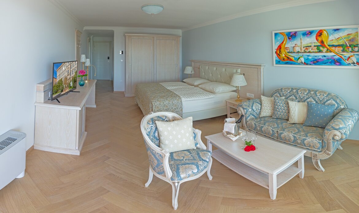 Doppelzimmer im Hotel direkt am Meer, Crikvenica