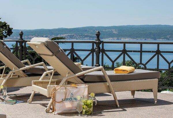 Kaiserliche Suiten im Hotel mit Meerblick Kroatien