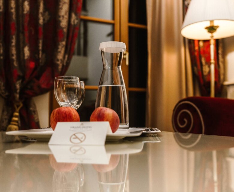 انطباعاتٌ من الفندق المُطل على البحيرة ☚ زيلامسي 