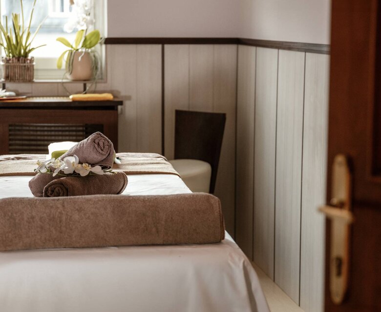 انطباعاتٌ من الفندق المُطل على البحيرة ☚ زيلامسي 